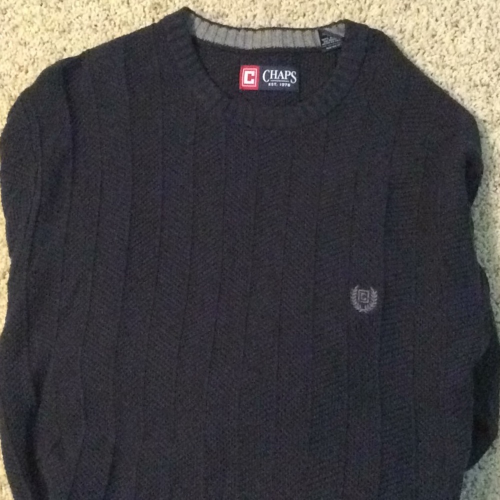 Men’s pullover sweater